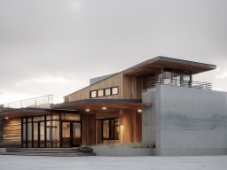 Natural Monumentality in Contemporary Form